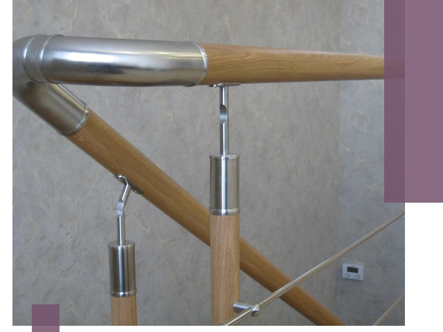 Комбинированные перила на заказ в Рубцовске — монтаж и производство