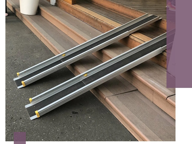 Телескопические пандусы под ключ в Рубцовске — изготовление и монтаж